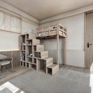 Puede incluir: Una cama alta de madera clara con escaleras y almacenamiento integrados. Las escaleras están integradas en una estantería. Una silla gris está cerca de las escaleras. La habitación tiene suelo de madera clara y una alfombra gris.