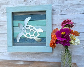 Sea Turtle Sign / Wood and Metal / Ocean / Beach / Florida / Sand / Weathered Wood / Tropical / Rustic / Farmhouse / Plasma cut /