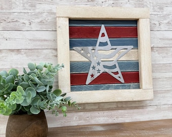 Patriotic Star Wall Art / Wood and Metal Sign / 4th of July Decor / Summer / America / Veteran Farmhouse / Rustic / Weathered Wood /Handmade