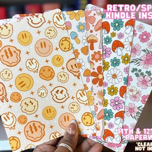 Encartes Kindle Retro Spring – Groovy Floral-2|Designs Pastel para Leitura de Primavera – Kindle Paperwhite 12ª Geração|11ª Geração|Colorsoft|Cogumelos