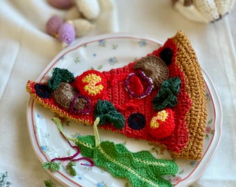Crochet slice of vegetarian pizza with toppings, Pretend Play Food