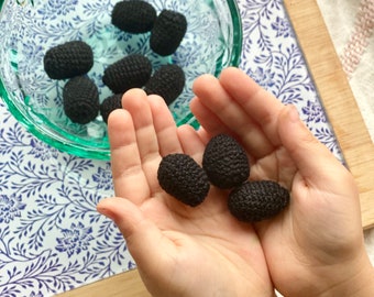 Crochet black olive, food lovers gift, Pretend play food, kitchen decoration, eco toys, fake food.