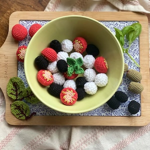 Crochet Salad Play Food: Olives, Mozzarella, Tomato - Pretend Play Eco Toy
