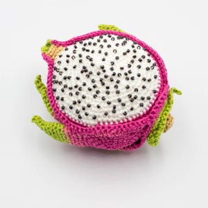 Crochet dragon fruit for exotic fruit lovers, crochet food, cooking fun, vegan gift, simulation food, kitchen accessories,  tropical garden