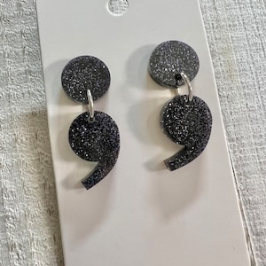Semikolon Ohrstecker