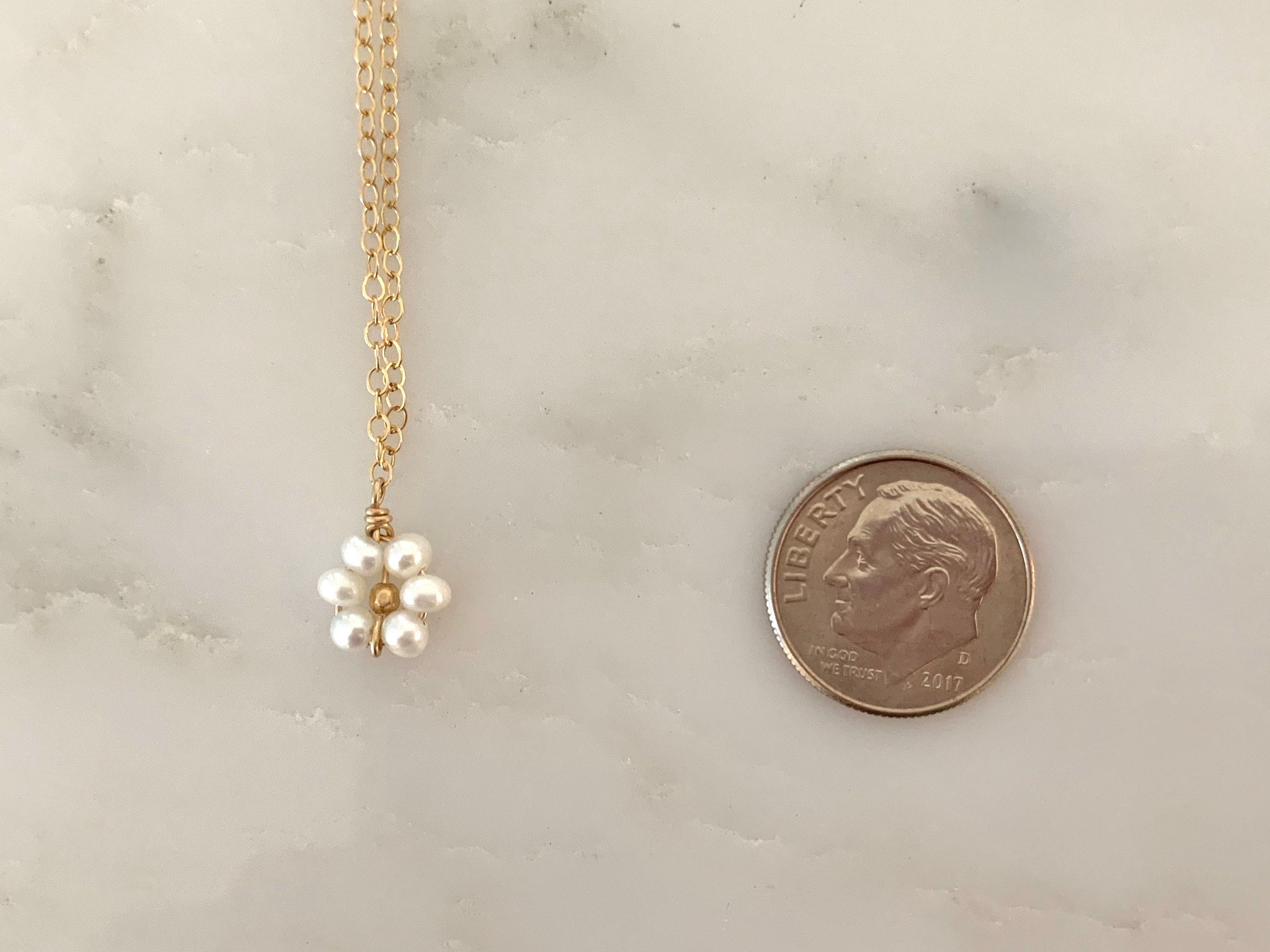 Freshwater Pearl Daisy Necklace Etsy