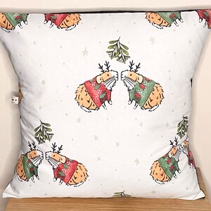 Christmas Guinea Pig Cushion Cover 16” x 16” - Piggies. Guinea Pig Lover Gift. Home Decor Living Room Nursery Bedroom. Cushion inner option
