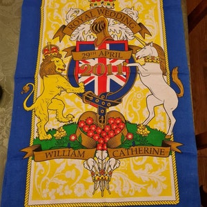 Tea Towel Commemorating The 2011 Royal Wedding (A350)