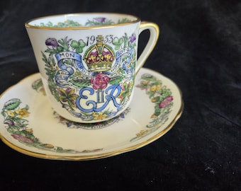 Taza y platillo Hammersley para la coronación de 1953 (A665)