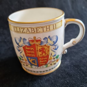 Foley Mug for the 1953 Coronation (A472)