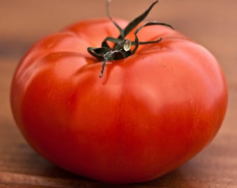 Beefsteak Tomato Seeds: Large, Productive Variety (35+ Seeds)