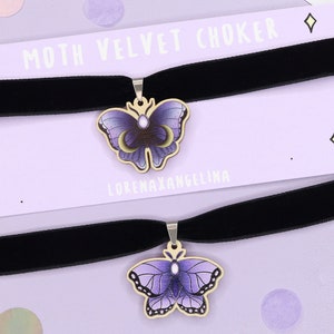 Moth Velvet Choker with Wooden Pendant | Black Velvet Choker | Moth Choker | Gothic Jewelry Witchy Kawaii | Goth Choker Gift for her