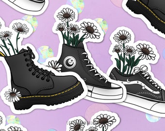 Naklejki na buty z motywem kwiatów | Klasyczne naklejki na trampki | Holograficzne naklejki na telefon | Klasyczne czarne buty z naklejkami na laptopa | Buty z motywem kwiatów stokrotek