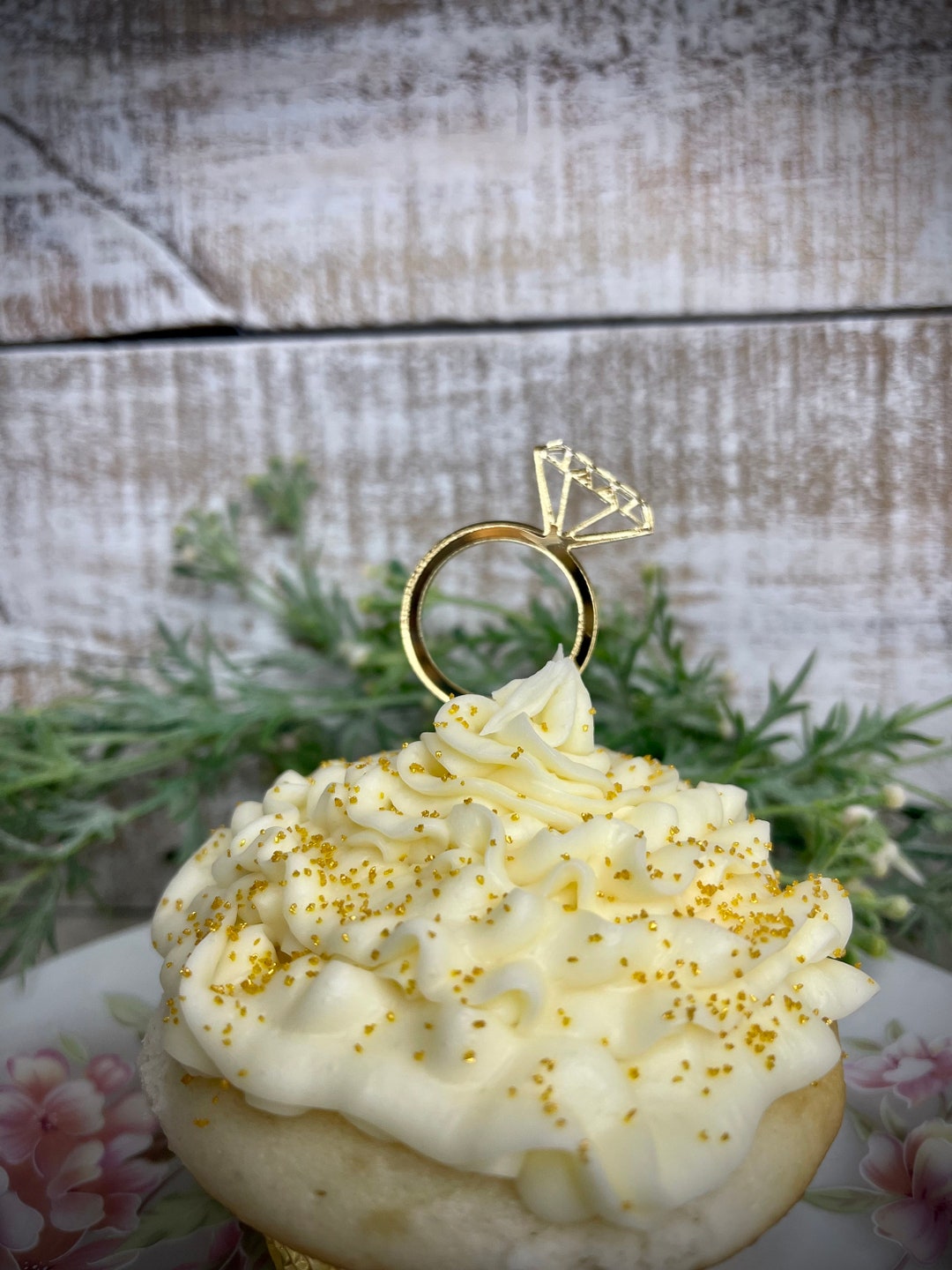 Engagement Ring Cupcake Toppers and Charms, Mirrored Gold, Silver or
