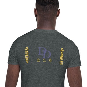 Camiseta unisex de manga corta de veterano del ejército / DD 214 Alum / Regalo para soldado / Día de los Veteranos / Regalo de héroe