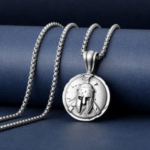 Spartan Helmet Pendant, Greek Spartan Necklace for Men, Handmade Warrior Helmet Necklace, Spartan Warrior Pendant, Ancient Greece Gift
