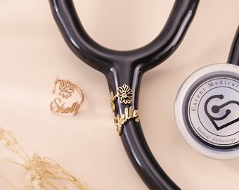 Etiqueta de nombre con flor de nacimiento para estetoscopio personalizada, dijes para estetoscopio con accesorios de etiqueta de identificación, regalo para enfermera, médico, asistente médico, regalo de RN