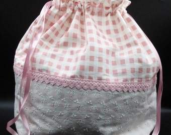 Sac pochon XL  rangement lingerie/ maquillage/cadeau