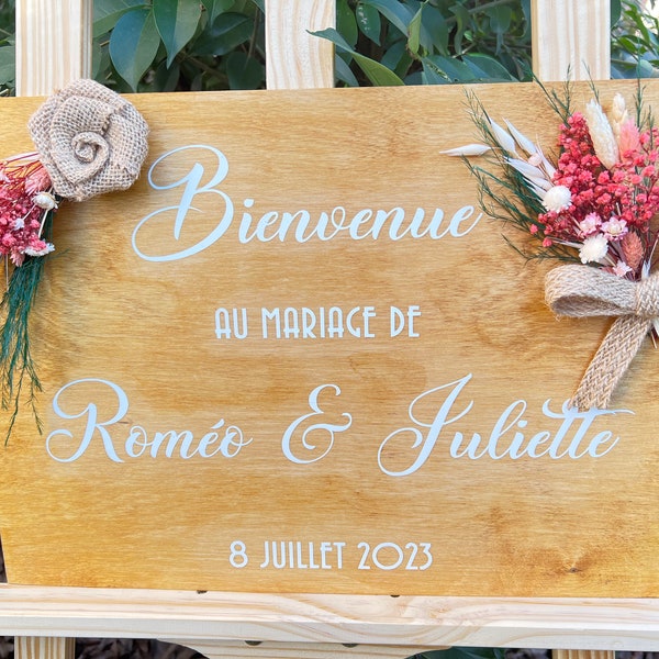 Panneau de Bienvenue  en bois  personnalisé  avec décoration florale 60x40cm