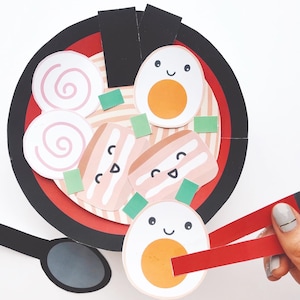 Japanisches Ramen Paper Craft Kit - kostenlose Malseite enthalten