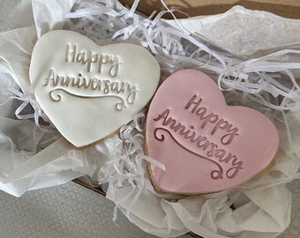 Anniversary Biscuits – Custom Cookies for Wedding Anniversary Gifts