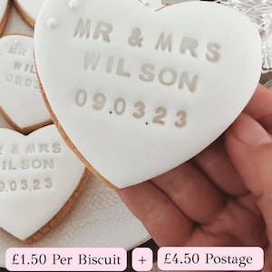 Wedding Favours Biscuits – Personalised Name & Date Place Settings