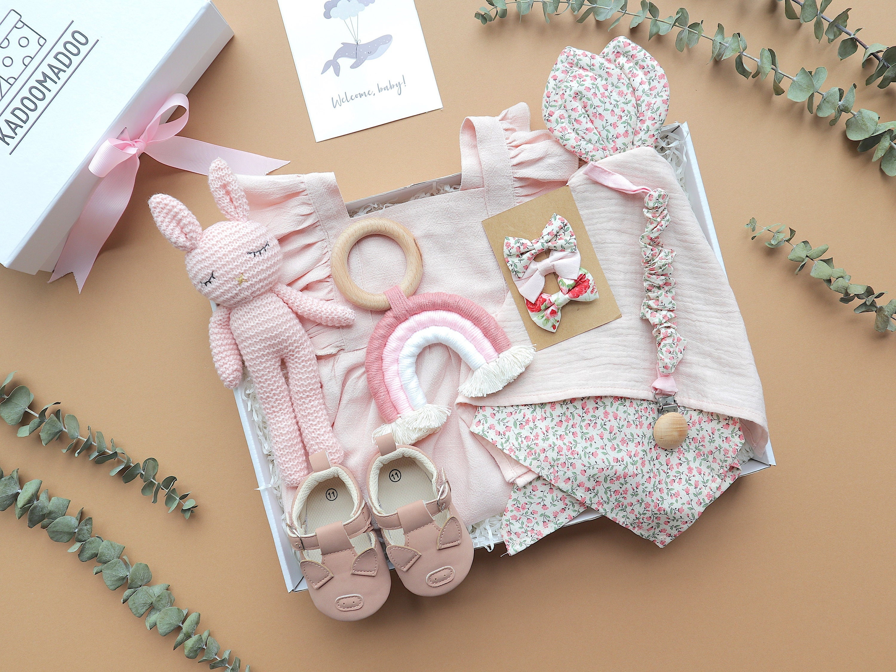 Baby Gift Box, Baby Shower Gift Box, Newborn Gift Box, Baby Gift Set, Neutral Baby Gift