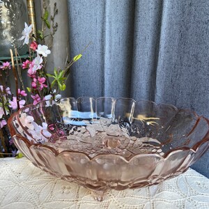 Vintage Indiana Glass Pink Oval Fruit Bowl