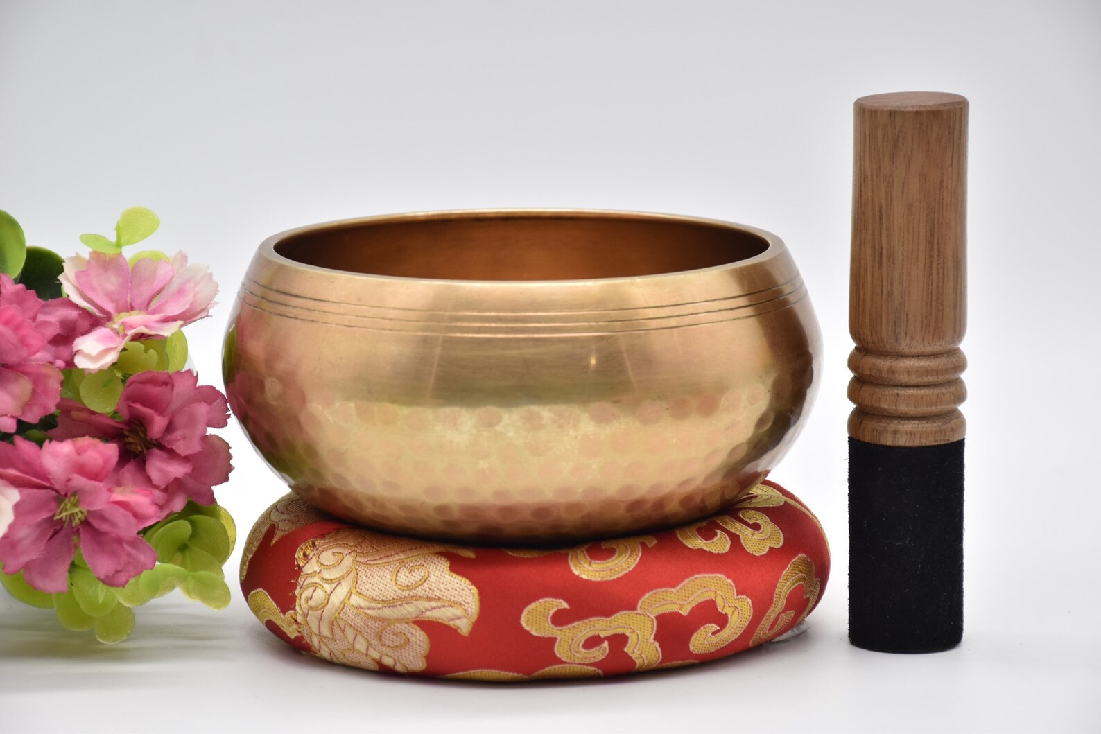 Hand Beaten Tibetan Singing Bowl Set Of Seven With Resting
