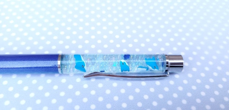 Kawaii sharks float pen image 1