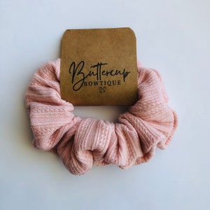 Hair Scrunchie - Knit Pink