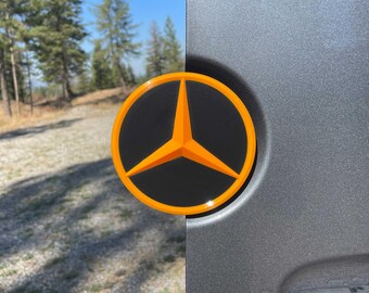 thumbnail image 2 of Genuine Mercedes-Benz Star Emblem For Sprinter & Freightliner - Part #901 810 00 18 2 of 5