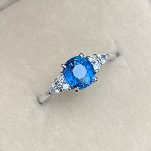 Teal Blue Sapphire Ring , Blue Green Sapphire Ring , Oval Sapphire engagement Ring, Christmas ring gift for her , Ring for women