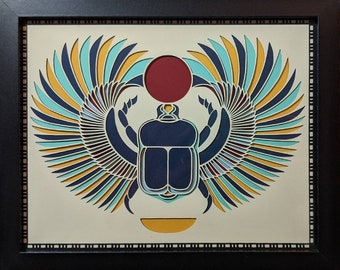 Escarabajo egipcio, arte colorido en papel en capas