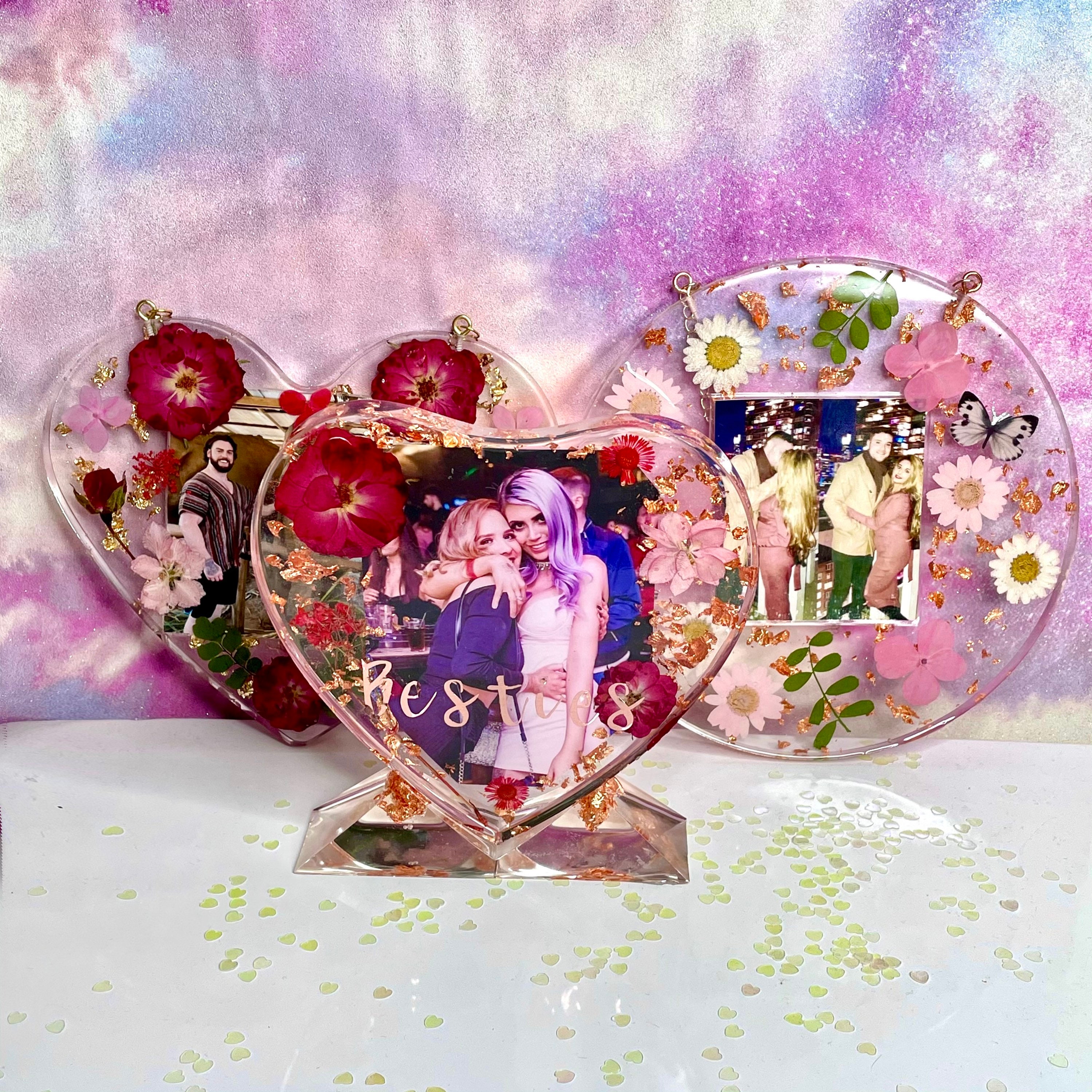 スタンド付きハート型樹脂フラワーフォトフレーム、カスタムフラワー