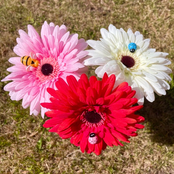 Gerbera bloem voor kever auto, VW kever bloem, faux gerbera, lieveheersbeestje, lieveheersbeestje, bij