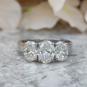Classic 2.60CTW Three Stone Oval Cut Moissanite engagement Ring,14k Gold Ring, 3 Stone Diamond ring, Oval Three Stone Ring Wedding 3 Stone