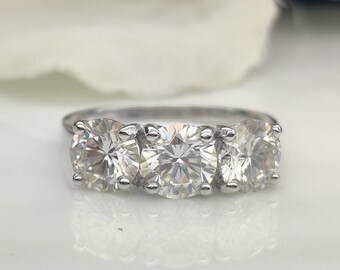3 Stone Moissanite Ring, Round Cut 2.50CT Moissanite Ring 14k White Gold Engagement Ring Stackable Ring Anniversary Ring  Stone Diamond Ring