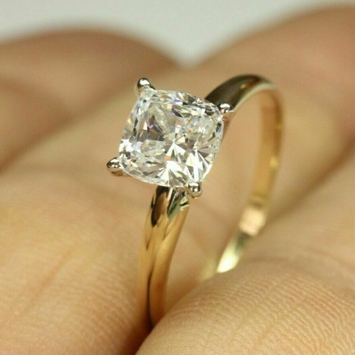 Cushion Moissanite 1.5 CT Engagement Ring / 14k Solid Gold - Etsy