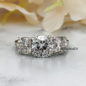 2 Ct Diamond Ring, 14K Gold 3 Stone Diamond Ring, Lab Grown Diamond Ring 3 Stone Moissanite Ring