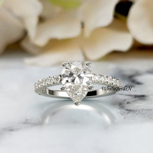 14K Solid Gold Pierścionek zaręczynowy 2.50 CT Pear Cut Bezbarwny Moissanite Ukryty Halo Lab Grown Ring Pierścionek obietnicy Prezenty rocznicowe dla kobiet