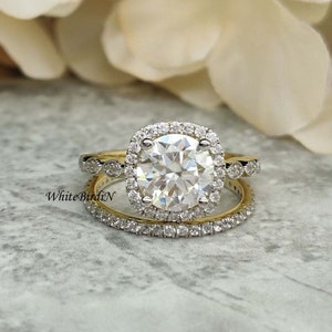 2.5Ct Moissanite Engagement Ring Set Diamond Wedding Band 8.5mm Round Diamond Cushion Halo 14k Yellow Gold Art Deco Bridal Promise Ring Set