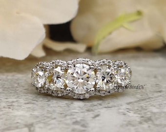 5-Stone Lab Grown Diamond Engagement Ring/ 2.25 CT Round Moissanite Ring/Halo Moissanite Ring / Solid 14k Gold Ring/ Classic Wedding Ring