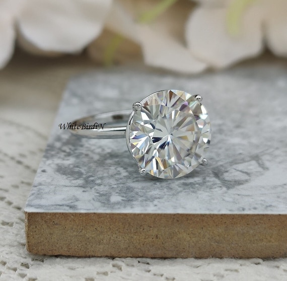 8 carat round diamond ring best sale