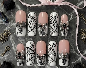 Unghie finte gotiche con ragno / Unghie eleganti in bianco e nero / Unghie con ragnatela / Unghie scure e femminili / Set gotico