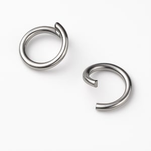 Stainless Steel Jump Rings – 7x1mm Open 18 Gauge | 100pcs / 200pcs Tarnish Resistant Connectors for Jewellery Making
