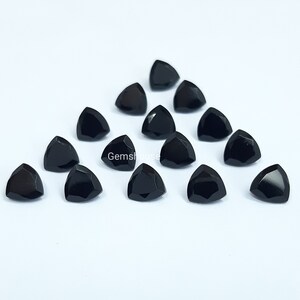 5MM, 6MM, 7MM, 8MM, 9MM, 10MM Natural Black Onyx Faceted Trillion Cut Gemstone, AAA Black Onyx Faceted Trillion Loose Cut Stone for Jewelry