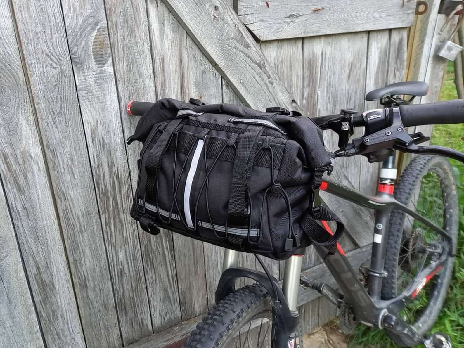handlebar bags for gravel bikes