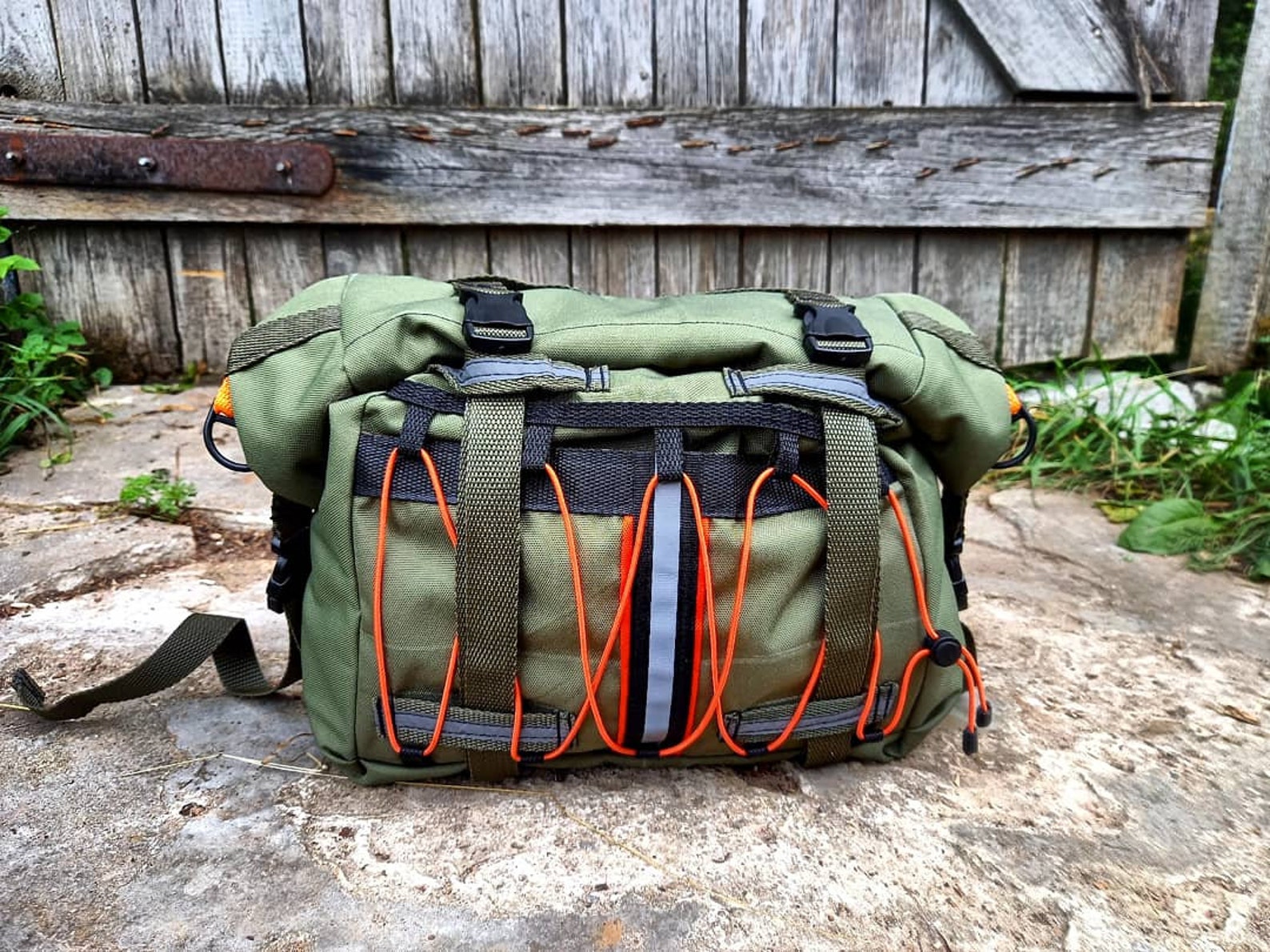 handlebar bags for gravel bikes