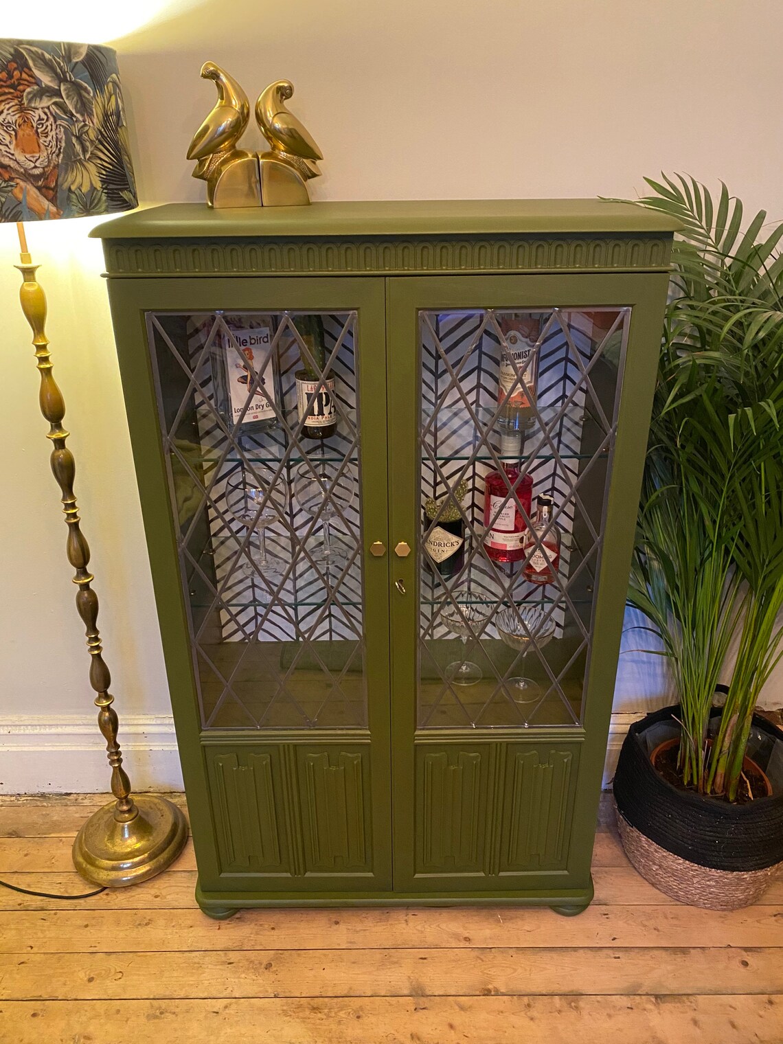 Drinks stunning green please read Etsy